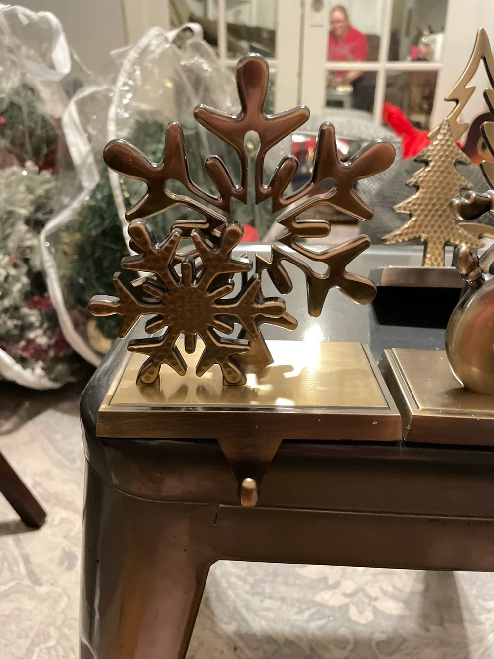 Metallic Holiday stocking holder Set - Picture 4 of 6